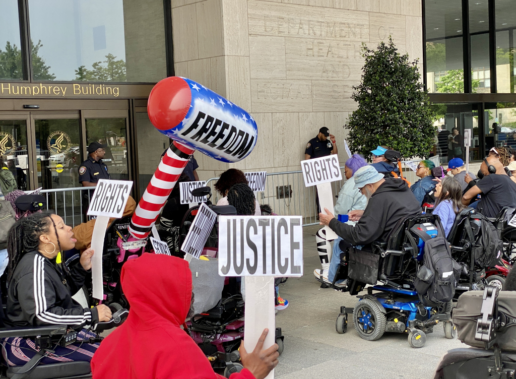 Disability protesters at Health and Human Services